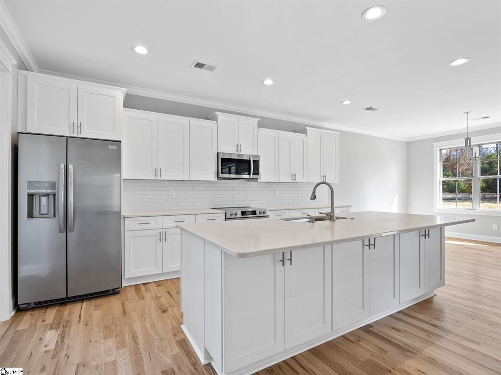 291 Robbins Road Chesnee, SC 29323 - Photo 16 of 38