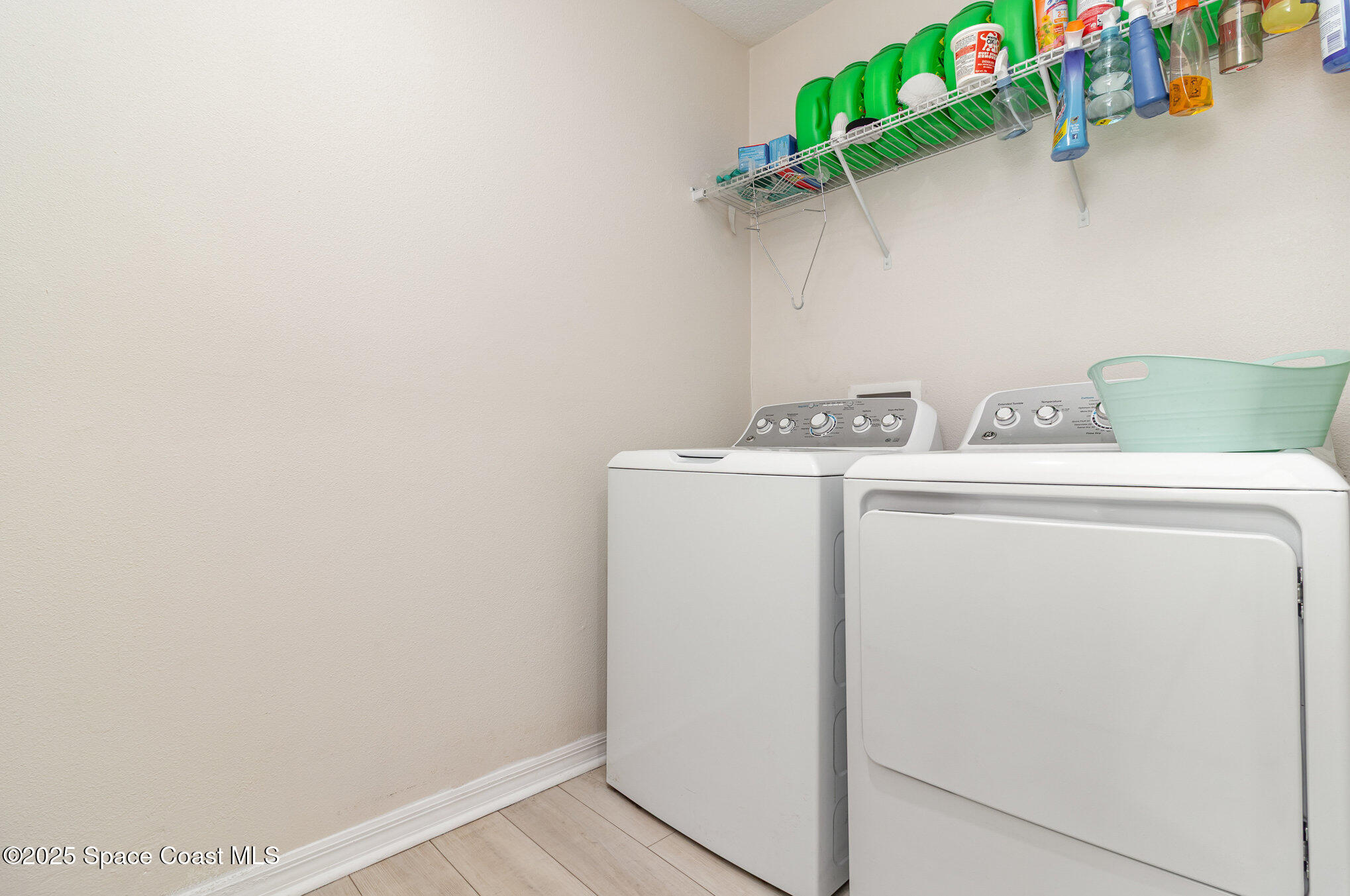 5651 Travis Street Mims, FL 32754 - Photo 22 of 26 021_img_1464-edit_382