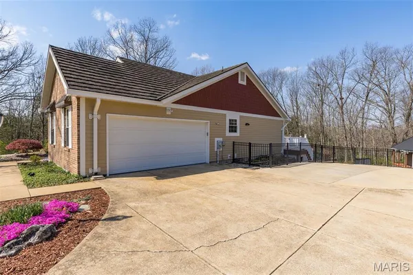 $454,900 | 12401 Fieldstone Drive, Festus, MO 63028
