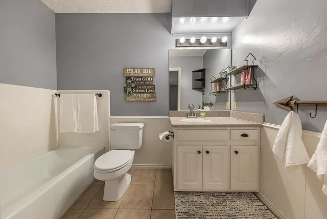 $320,000 | 8006 Chicago Avenue, Lubbock, TX 79424