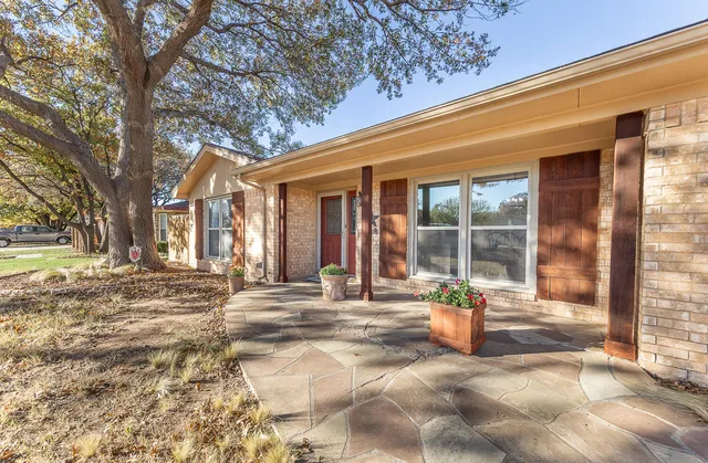 $320,000 | 8006 Chicago Avenue, Lubbock, TX 79424