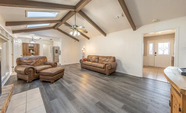 $320,000 | 8006 Chicago Avenue, Lubbock, TX 79424