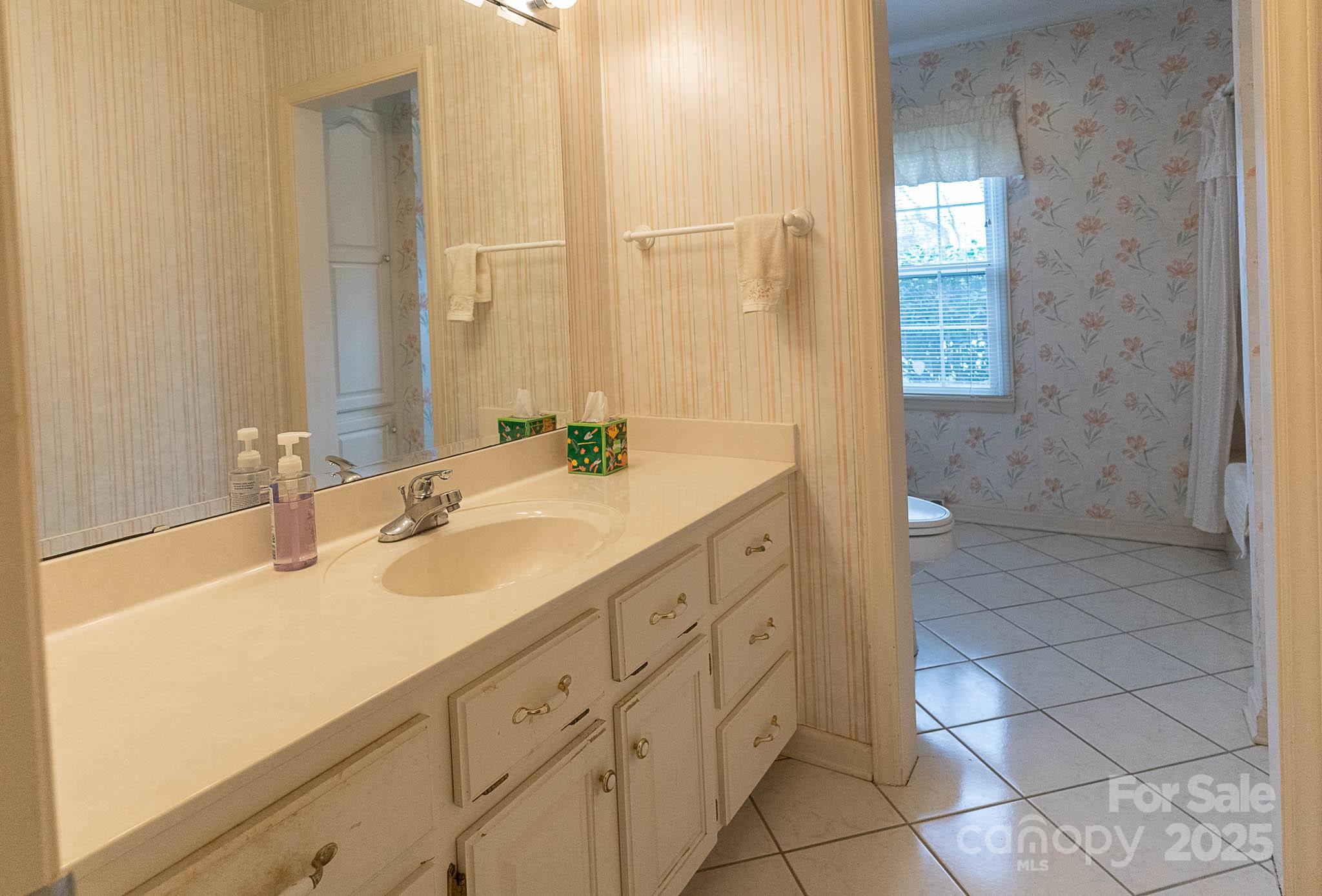 2541 Pinewood Road Gastonia, NC 28054 - Photo 18 of 42 Gallery Image 18