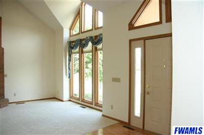7104 Pine Lake Road Fort Wayne, IN 46814 - Photo 2 of 20