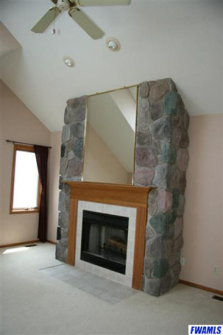 7104 Pine Lake Road Fort Wayne, IN 46814 - Photo 13 of 20