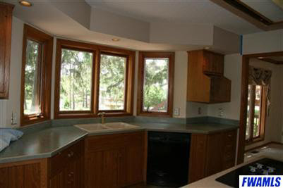 7104 Pine Lake Road Fort Wayne, IN 46814 - Photo 7 of 20