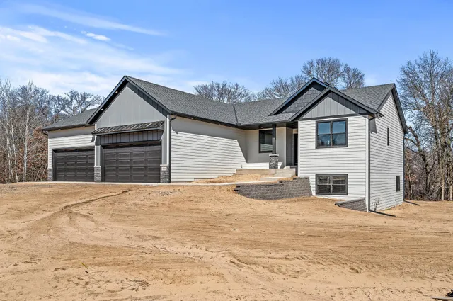 $699,990 | Xxxx 305th Avenue Northwest, Princeton, MN 55371