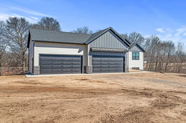 $699,990 | Xxxx 305th Avenue Northwest, Princeton, MN 55371