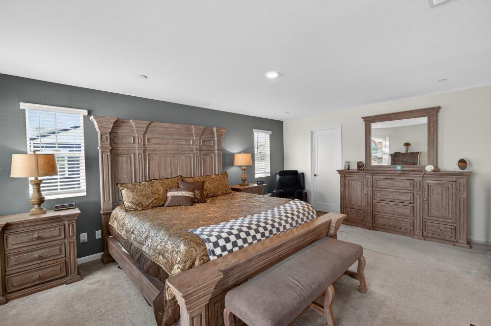 8226 Ocho Way Elk Grove, CA 95757 - Photo 13 of 19