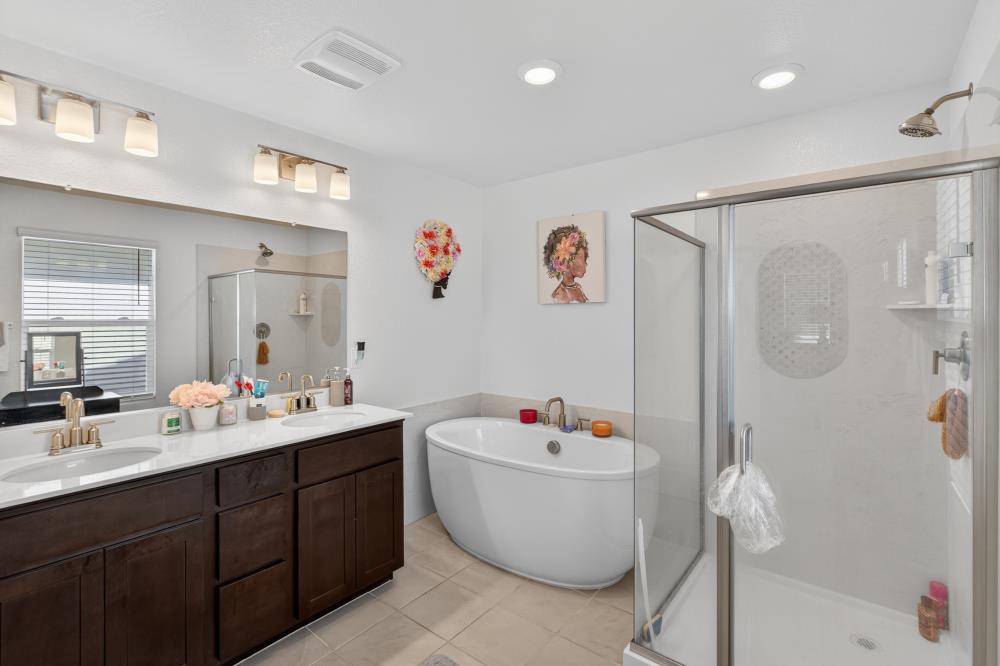 8226 Ocho Way Elk Grove, CA 95757 - Photo 14 of 19