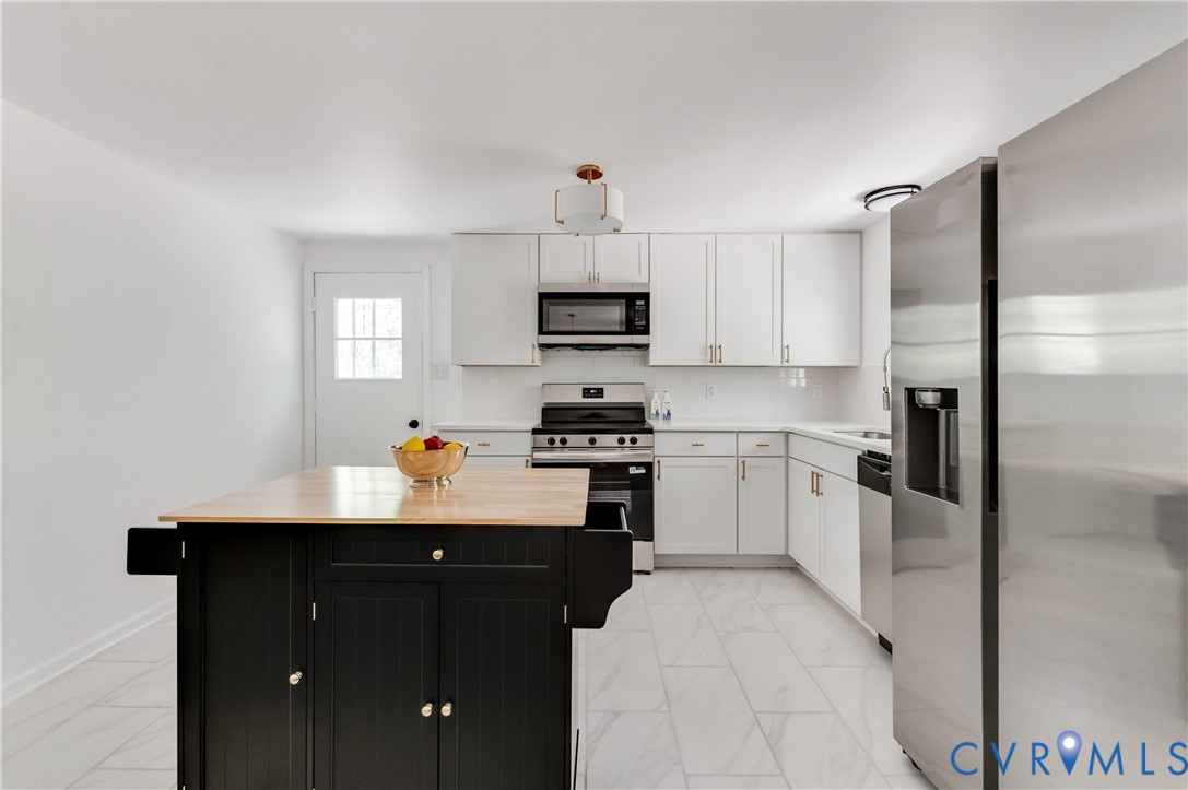 26 Liberty Tree Lane Hanover, VA 23069 - Photo 14 of 38