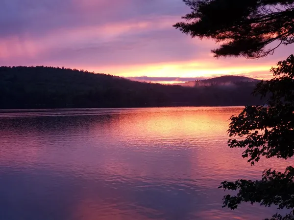 $1,539,000 | 83 East Side Road, Harrisville, NH 03450