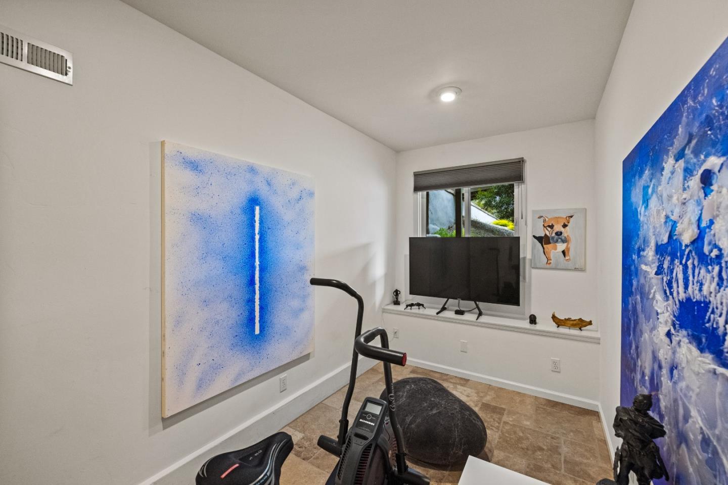 27 La Rancheria Carmel Valley, CA 93924 - Photo 24 of 30 a living room with furniture and a flat screen tv