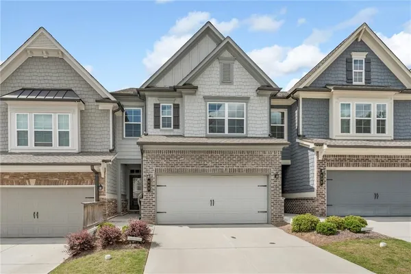 $2,750 | 649 Isom Walk, Suwanee, GA 30024
