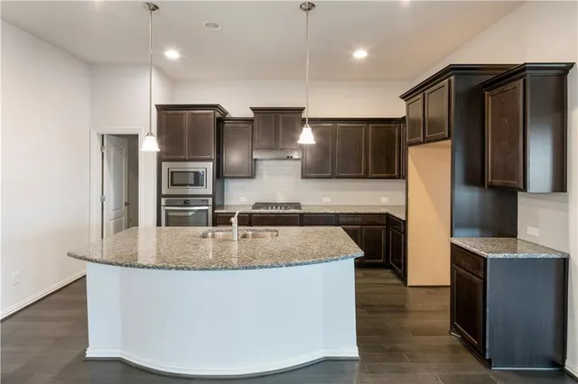 $2,250 | 6752 Catania Loop, Round Rock, TX 78665