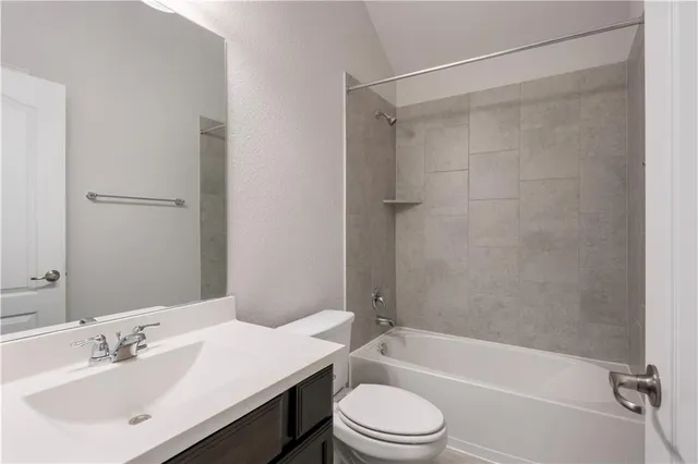 $2,250 | 6752 Catania Loop, Round Rock, TX 78665