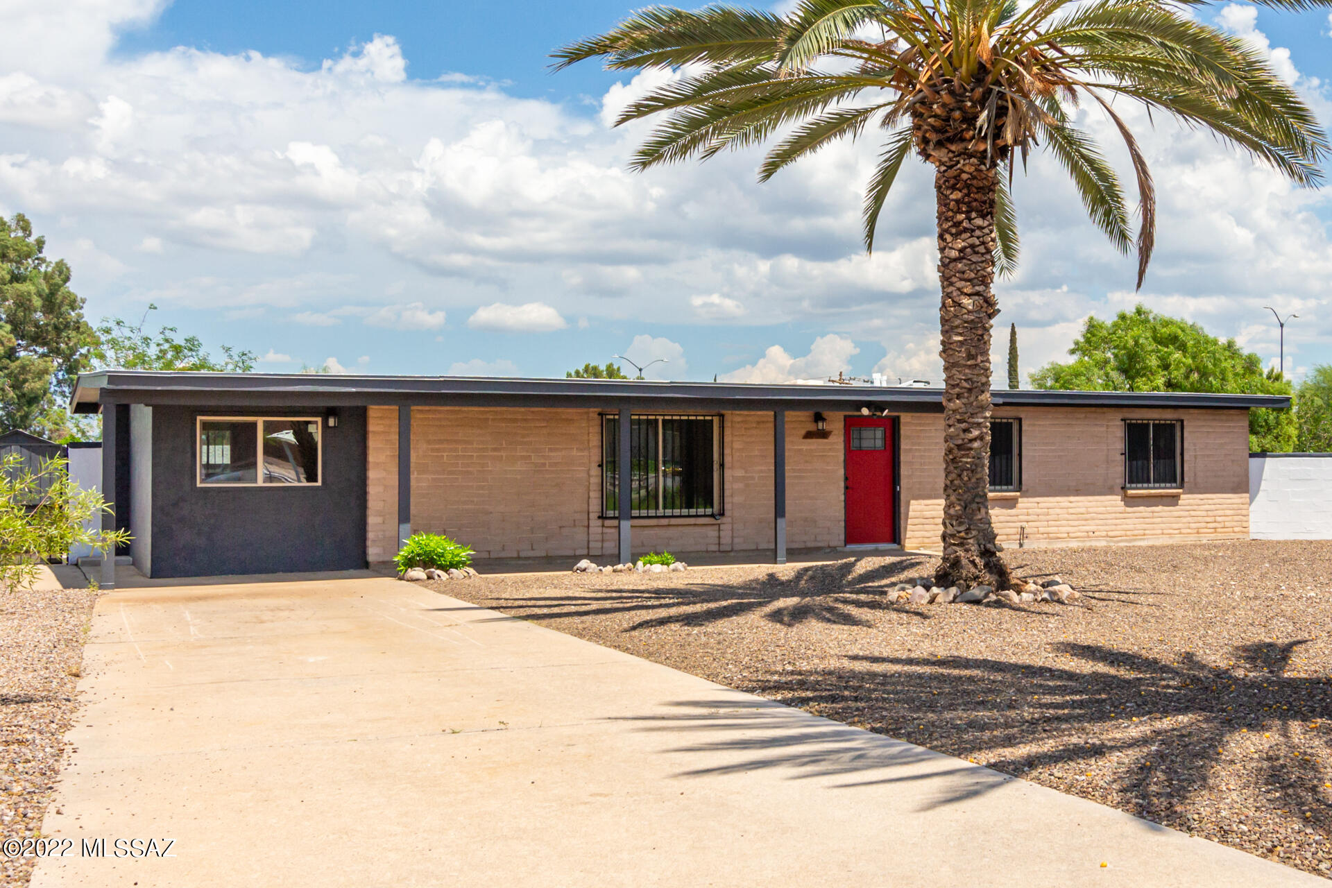 7481 East Stella Road Tucson, AZ 85730 - Photo 1 of 29 Gallery Image 1