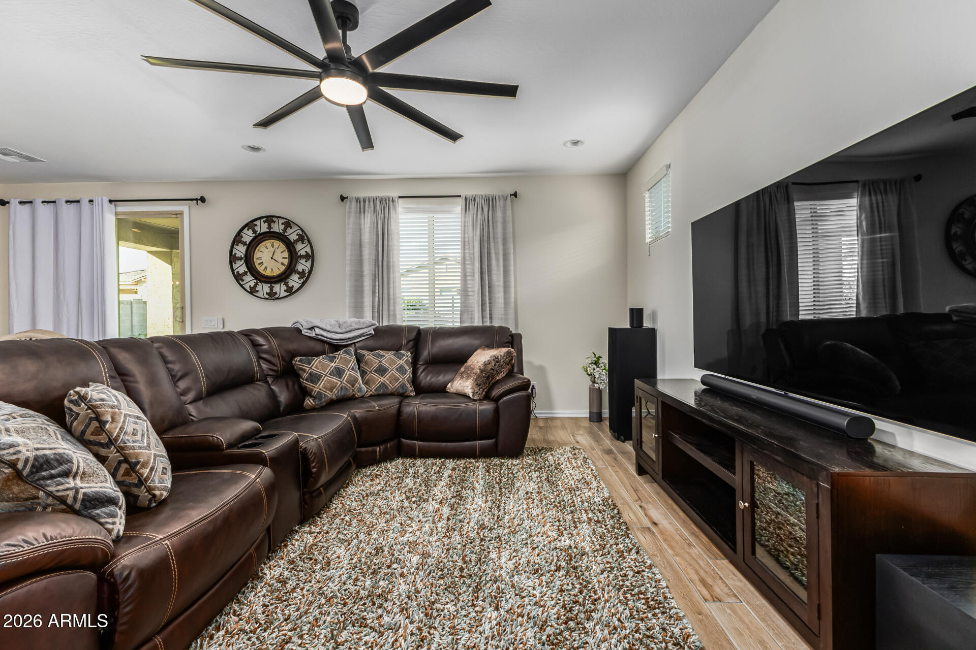 17334 West Pershing Street Surprise, AZ 85388 - Photo 10 of 39 11 Pershing