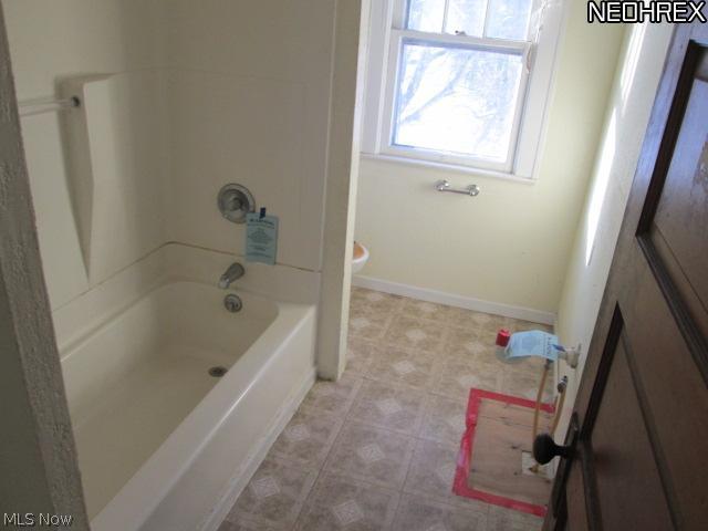 948 Pershing Road Zanesville, OH 43701 - Photo 9 of 12 Gallery Image 9