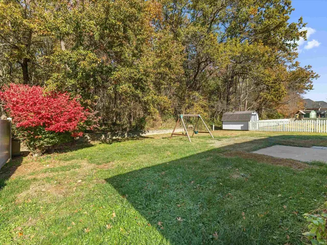 $279,900 | 3834 Farrington Drive, Evansville, IN 47725