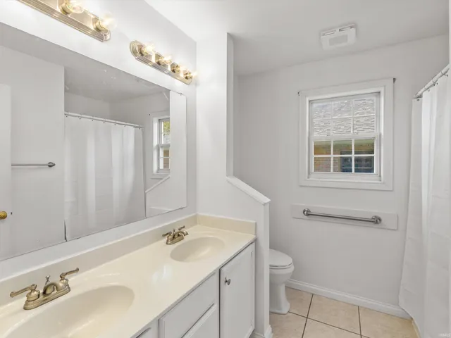 $279,900 | 3834 Farrington Drive, Evansville, IN 47725