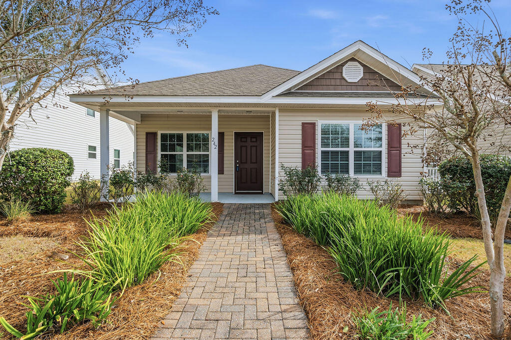 242 Cornelia Street Freeport, FL 32439 - Photo 4 of 68 242Cornelia-5