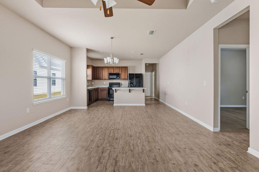 242 Cornelia Street Freeport, FL 32439 - Photo 7 of 68 242Cornelia-9