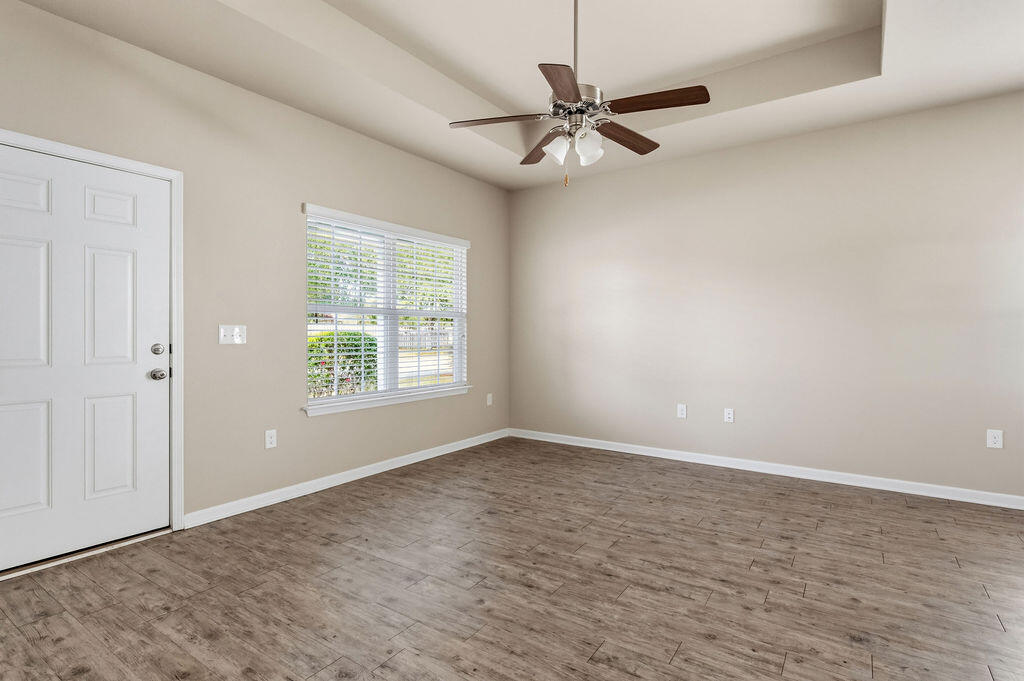 242 Cornelia Street Freeport, FL 32439 - Photo 8 of 68 242Cornelia-10