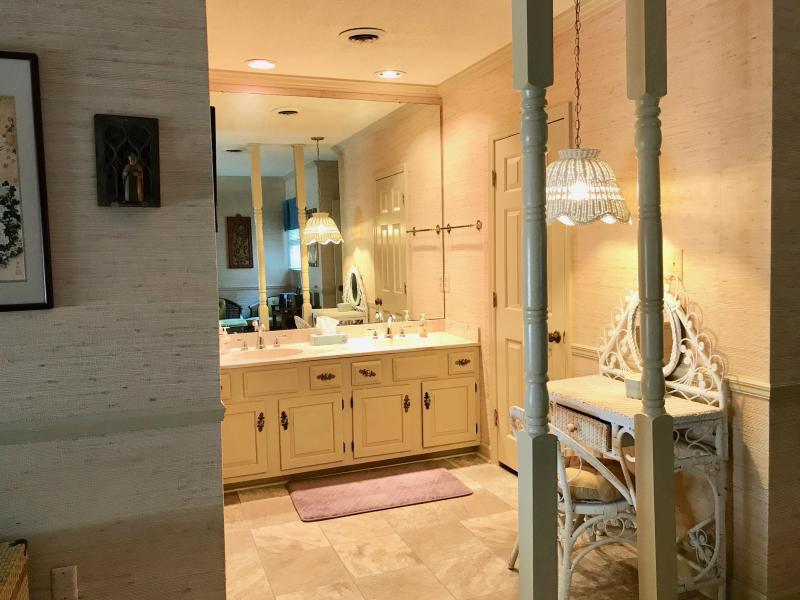 130 Racquet Lane Pinehurst, NC 28374 - Photo 11 of 14 masterbath