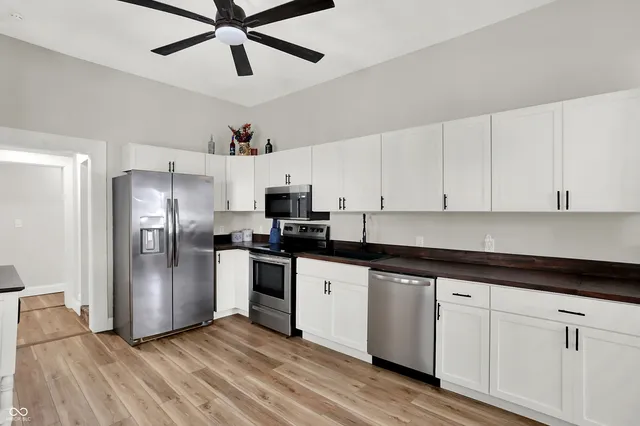 $229,000 | 1300 South B Street, Elwood, IN 46036