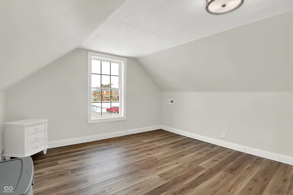 $224,999 | 1300 South B Street, Elwood, IN 46036