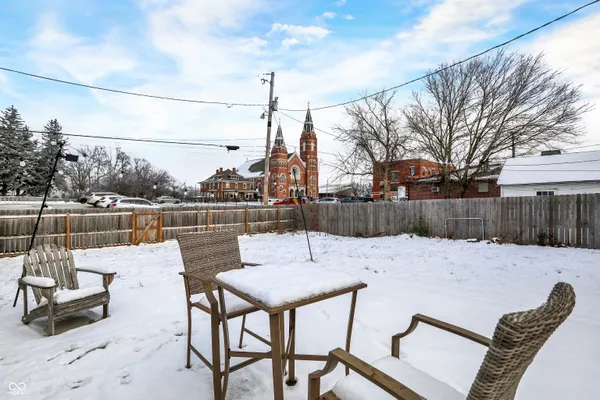 $224,999 | 1300 South B Street, Elwood, IN 46036