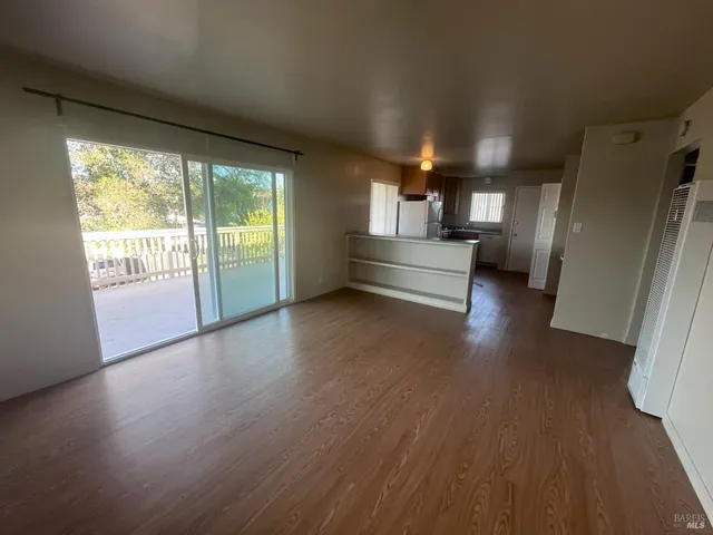 $2,100,000 | 528-544 Steele Lane, Santa Rosa, CA 95403