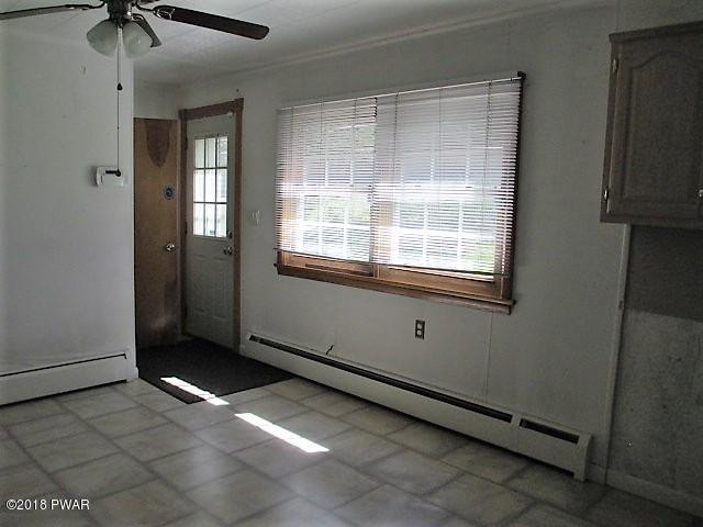 1117 Ledgedale Road Lake Ariel, PA 18436 - Photo 12 of 25 Dining Area