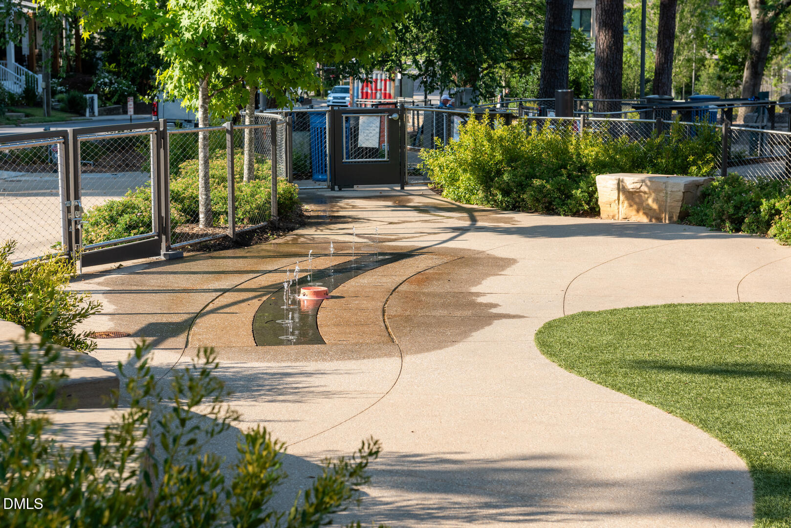 605 Hedrick Ridge Road, Unit 303 Cary, NC 27519 - Photo 33 of 40 P_RAL_Cary_POI_PRK_11