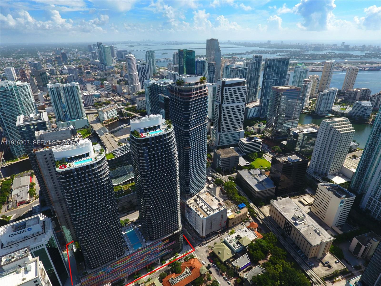 55 Southwest 9th Street, Unit 2610 Miami, FL 33130 - Photo 18 of 21