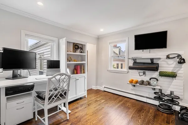 $4,400 | 12 Mystic Street, Unit 3, Boston, MA 02129