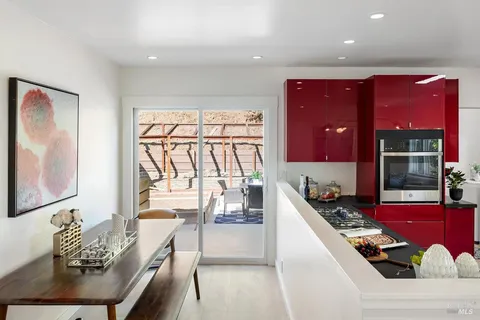 $1,195,000 | 338 Paloma Avenue, San Rafael, CA 94901