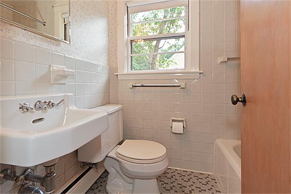 20 Ware Road Winchester, MA 01890 - Photo 17 of 21 Gallery Image 17