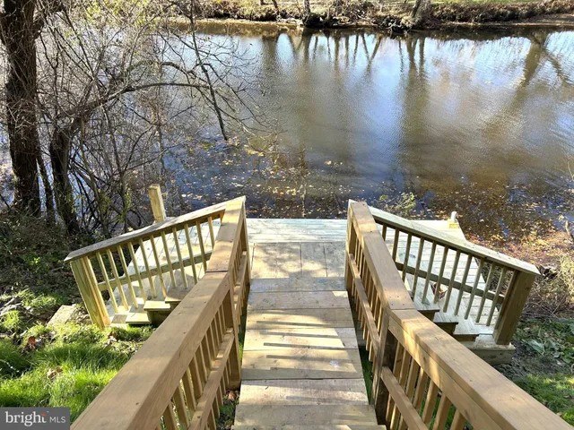 a view of a house with lake