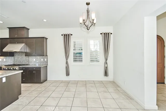 a view of an empty room with window