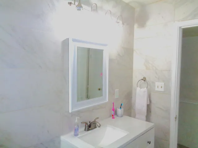 $285,000 | 2615 North Bond Street, Fresno, CA 93703