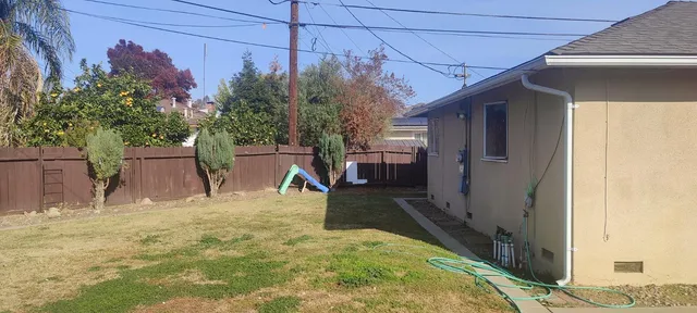 $285,000 | 2615 North Bond Street, Fresno, CA 93703