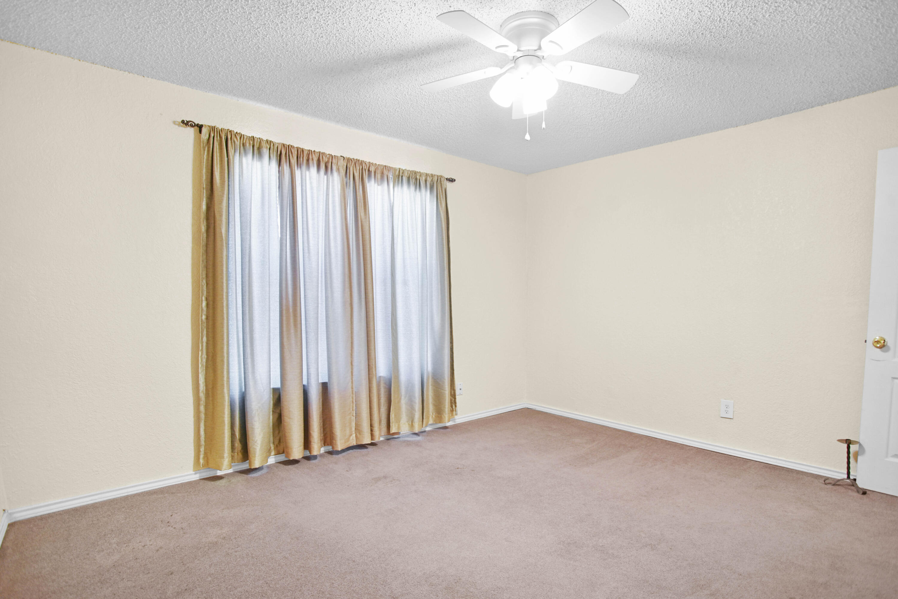 906 North 3rd Street Brownfield, TX 79316 - Photo 26 of 45 DSC_4929