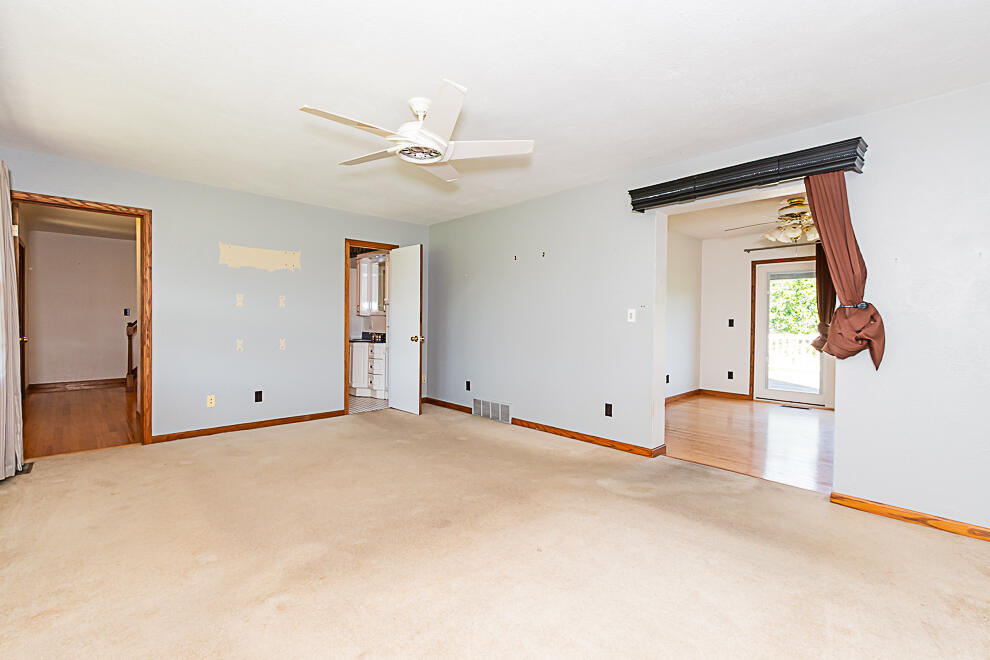 2240 Hickory Road Battle Creek, MI 49017 - Photo 20 of 58 RN5_4991c (2)