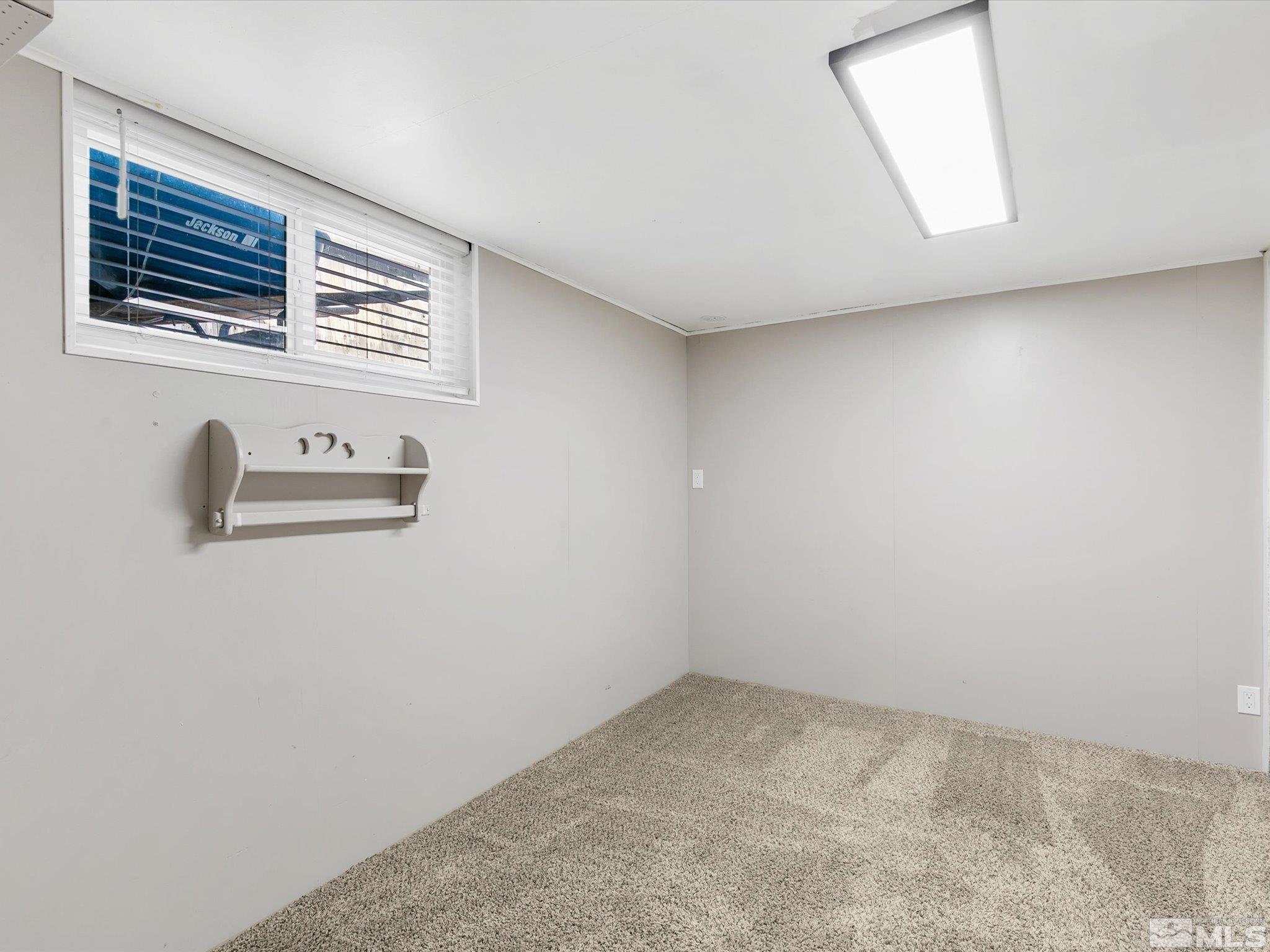 2075 West 6th Street Reno, NV 89503 - Photo 6 of 38 Photo 6