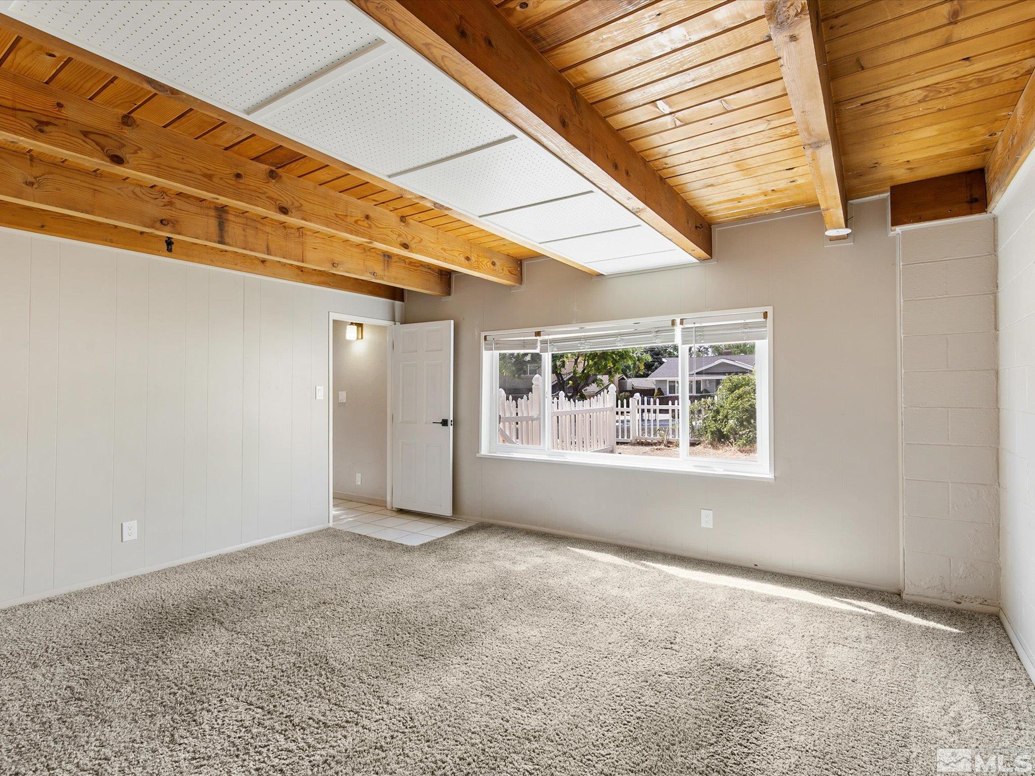 2075 West 6th Street Reno, NV 89503 - Photo 7 of 38 Photo 7