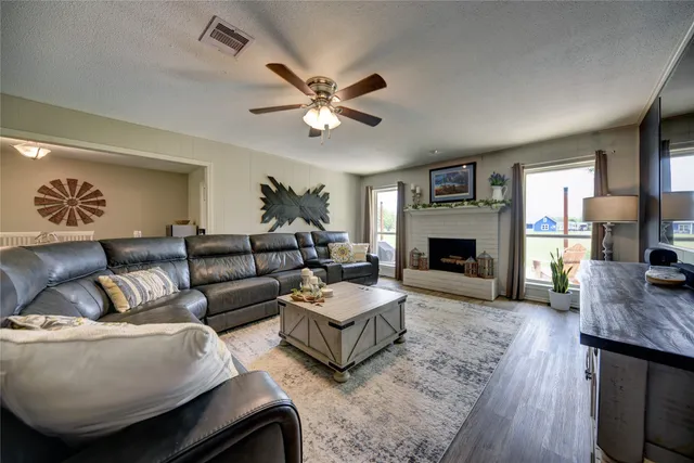 $395,000 | 2758 Farm To Market Road 1361, Somerville, TX 77879