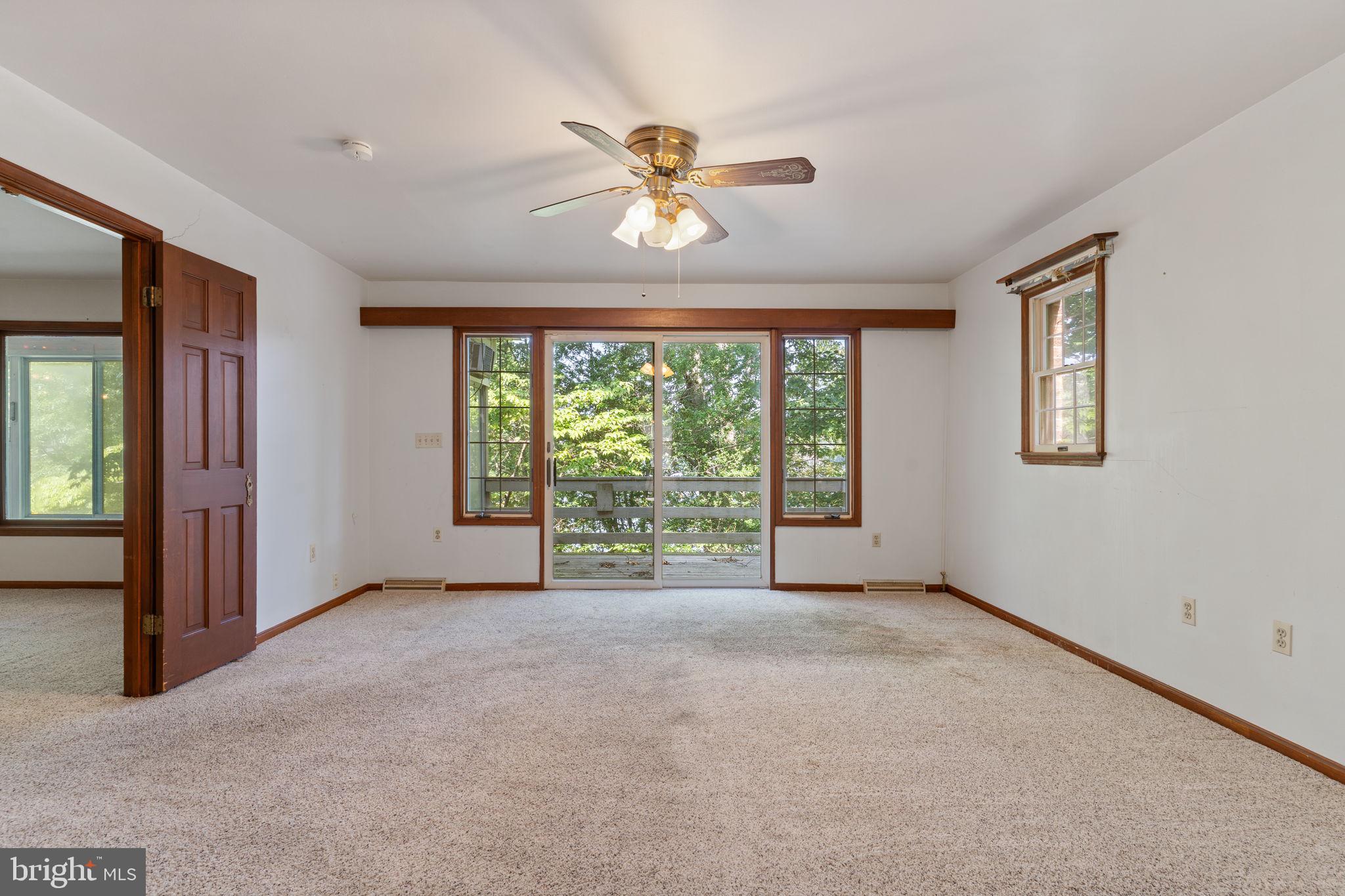 44742 Three Coves Road Hollywood, MD 20636 - Photo 34 of 89 Main level primary suite