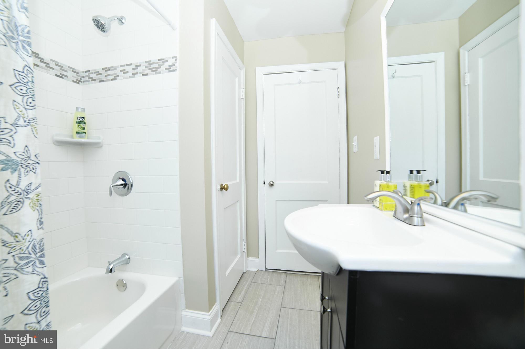 1501 Northbourne Road Baltimore, MD 21239 - Photo 21 of 30 Bath